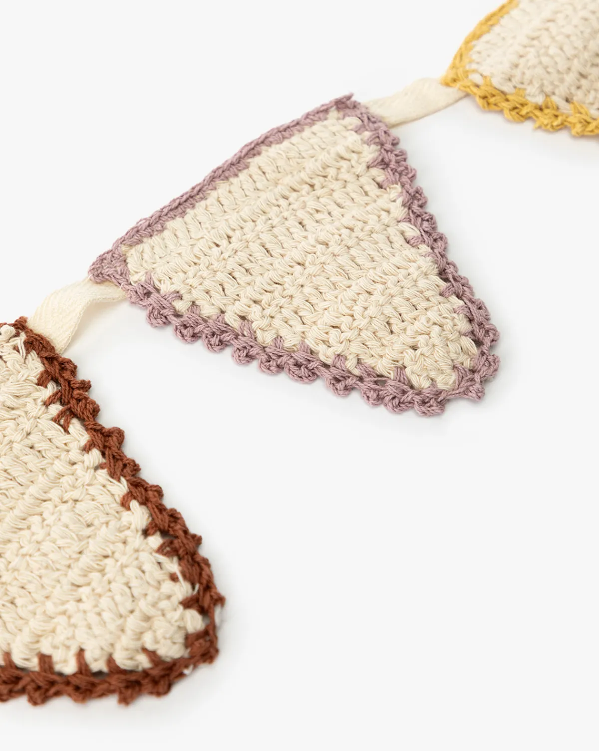6' Cotton Crocheted Pennant Garland|Creative Co-op Online