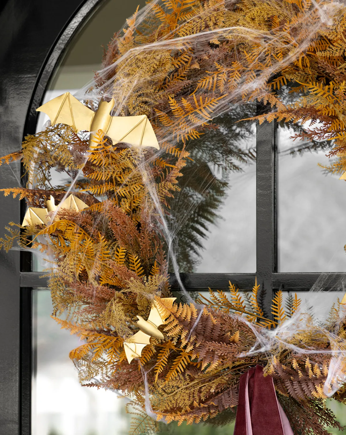 30" Faux Golden Fern Wreath|UCP INTERNATIONAL COMPANY LIMITED