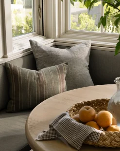 Abbendale Houndstooth Pillow Cover|Renuka Inc. Outlet