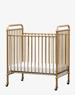 Abigail Mini Crib|Million Dollar Baby Outlet