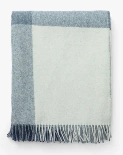 Abner Throw|Fibre Clearance