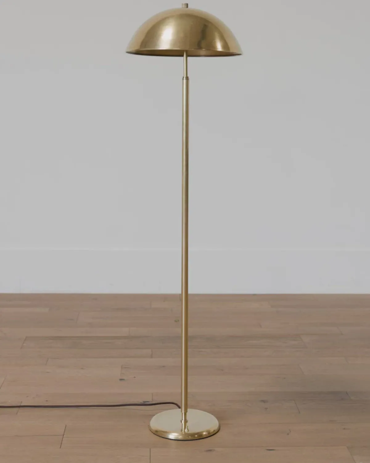 Aldorno Floor Lamp|Makerspalm Discount