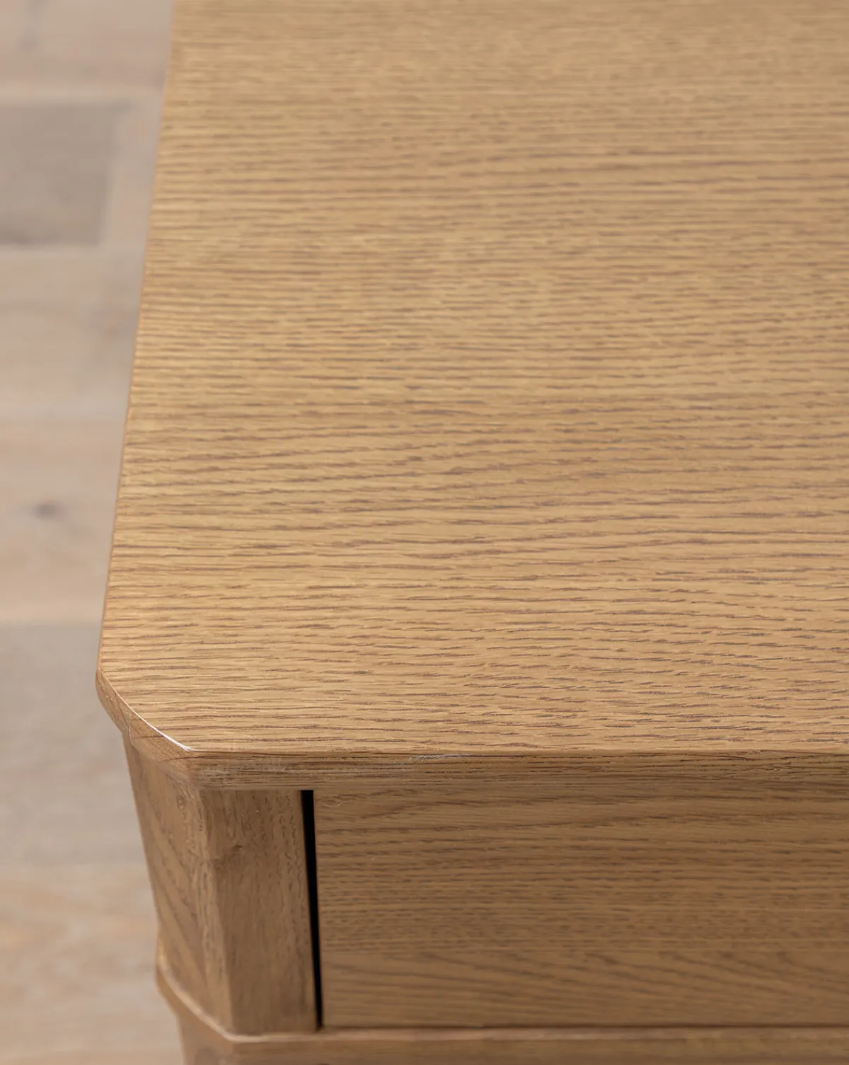 Alessandra Dresser|Makerspalm Best