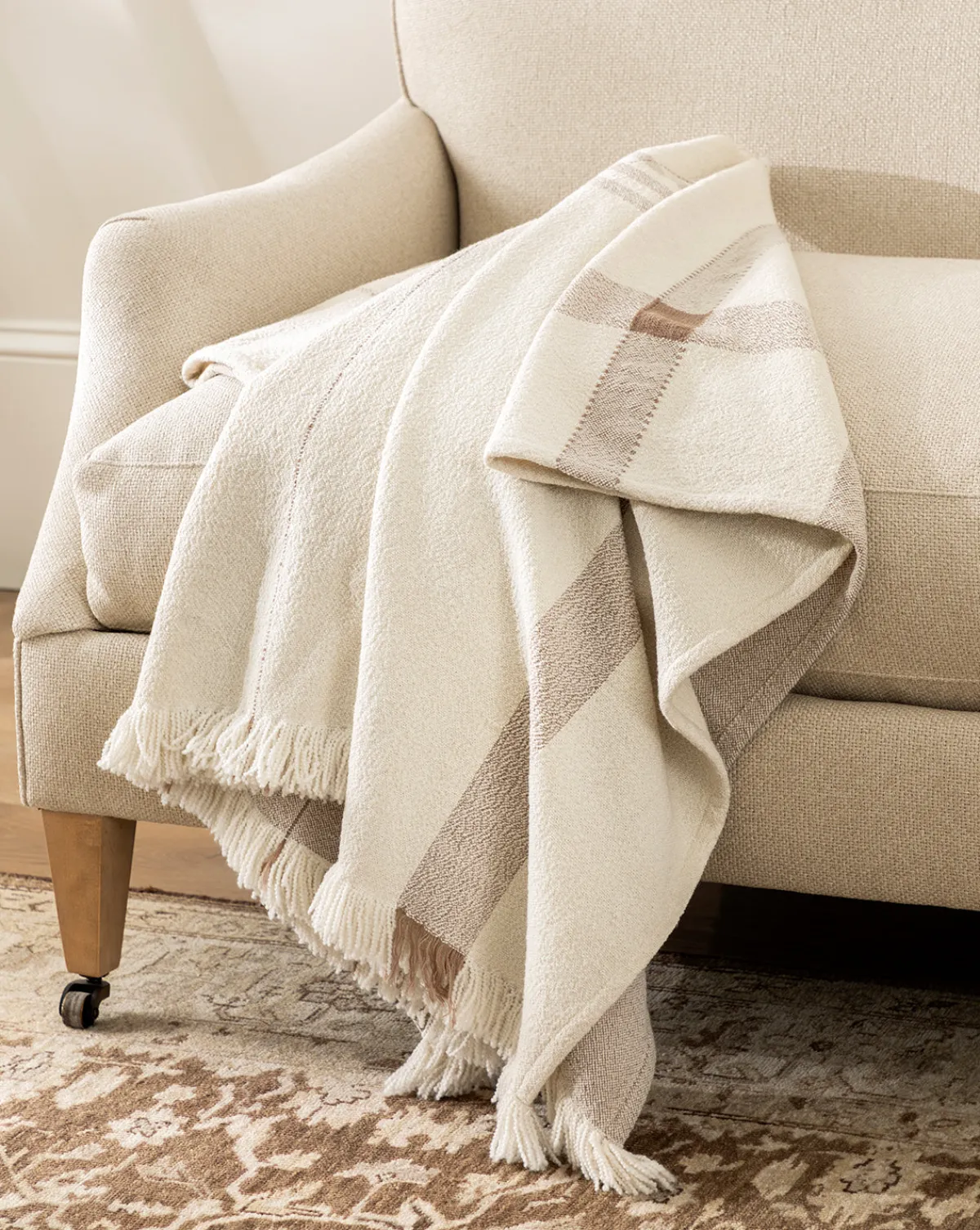 Alex Plaid Throw|ILA HOME FASHIONS New