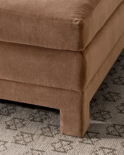 Appoline Ottoman|Makerspalm Hot