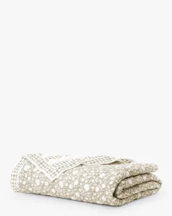 Arcadia Block Print Kids Quilt|Renuka Inc. Outlet