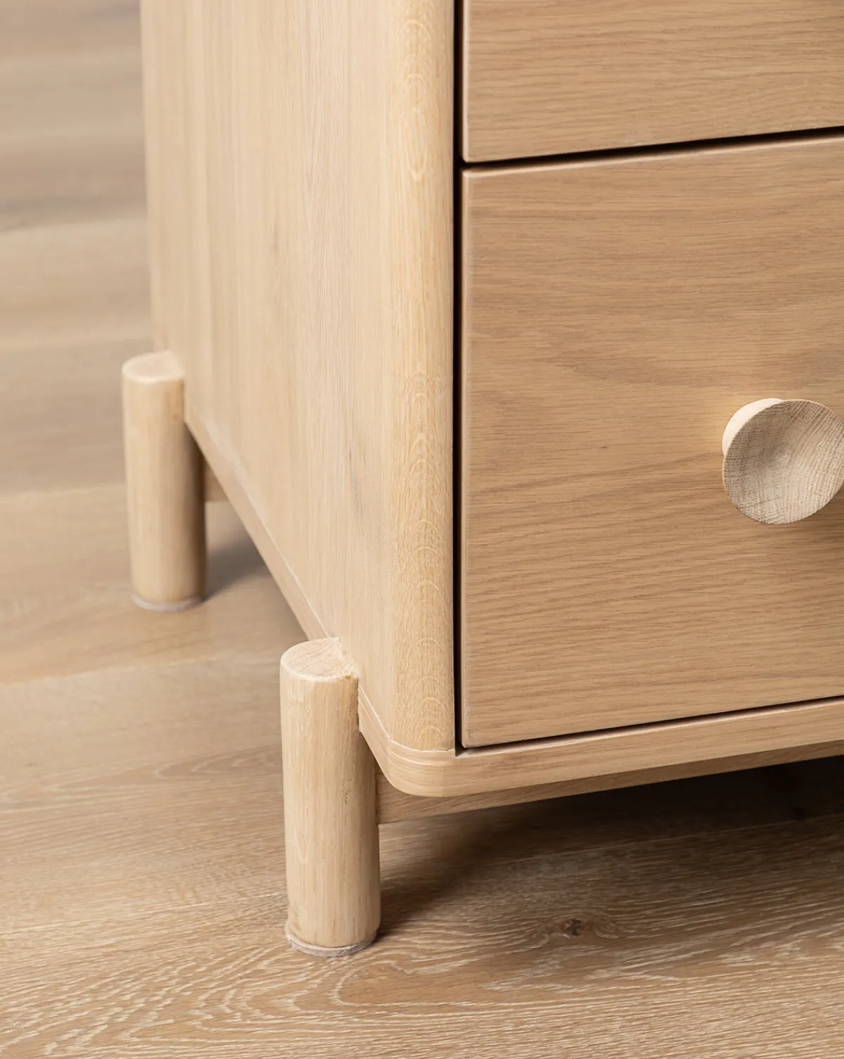 Baxter Dresser|Credence