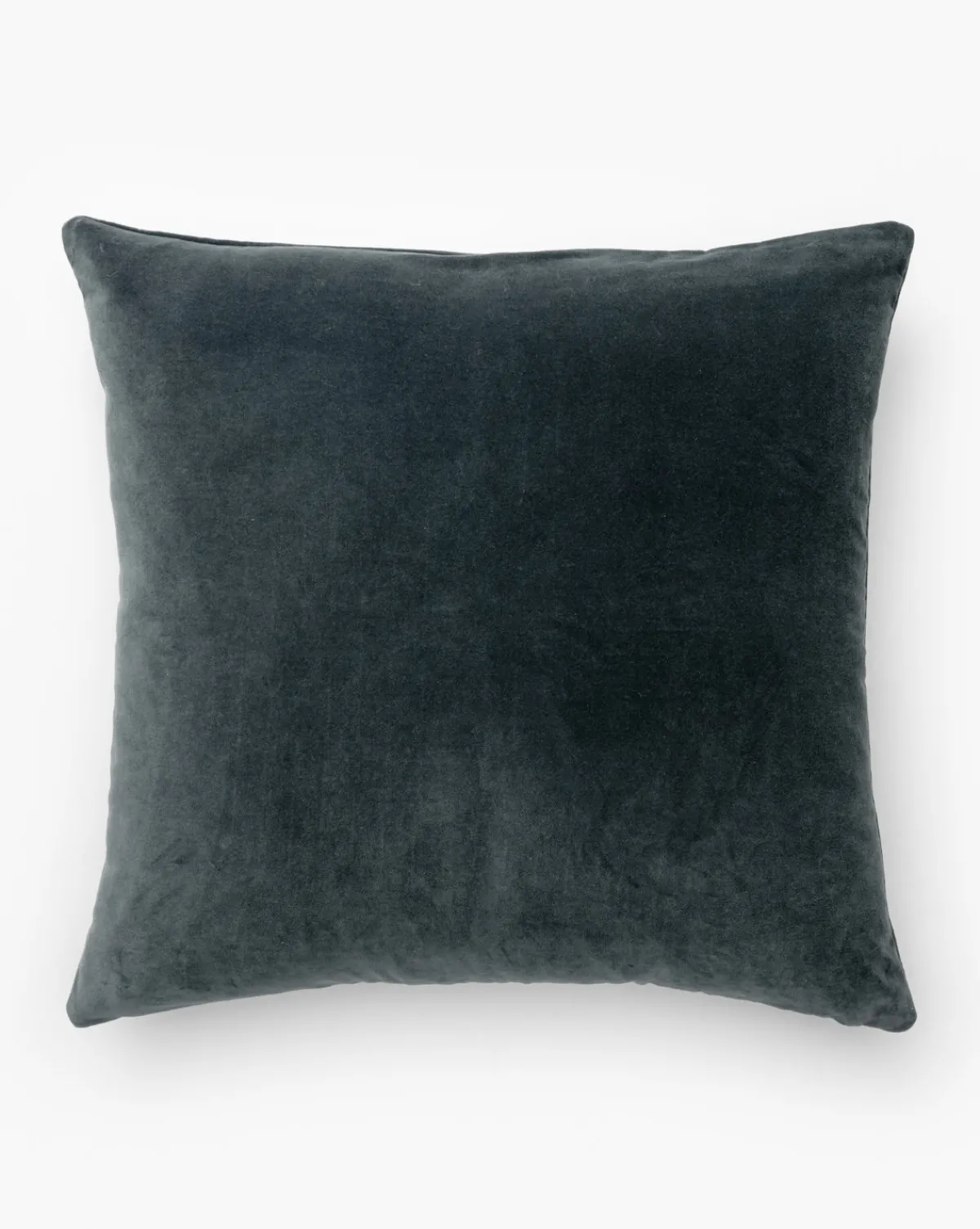 Bellevue Velvet Pillow Cover|Narayan Industries Global Limited Clearance