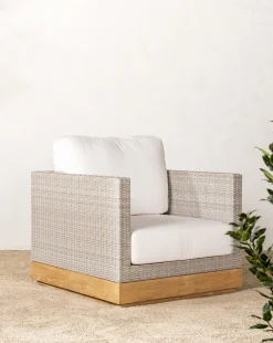 Berdine Wicker Outdoor Chair|Makerspalm