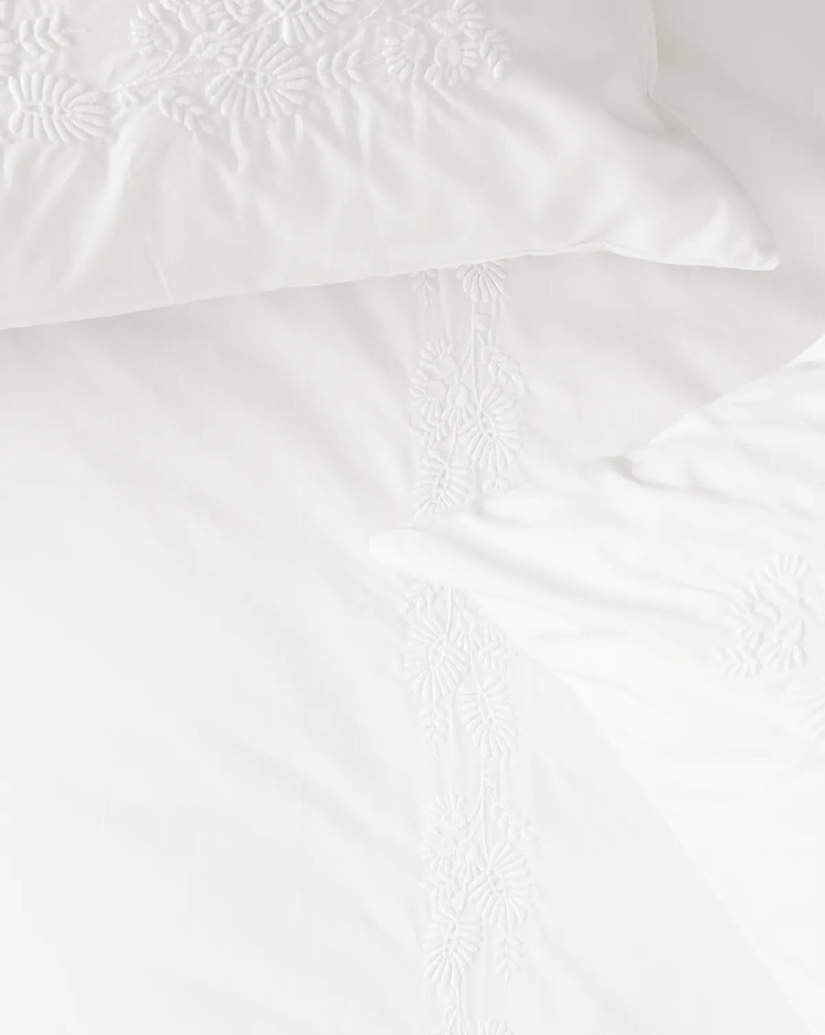 Bianca Percale Embroidered Duvet Cover|Lameirinho Industria Textil, S.A. Online