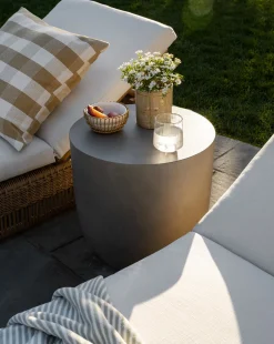 Caine Outdoor Side Table|Makerspalm Online