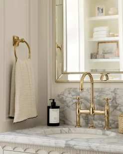 Cassidy Waffle Hand Towel|Renuka Inc. Online