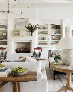 Chloe Side Table|Four Hands