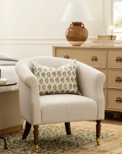 Clemence Lounge Chair|Makerspalm New