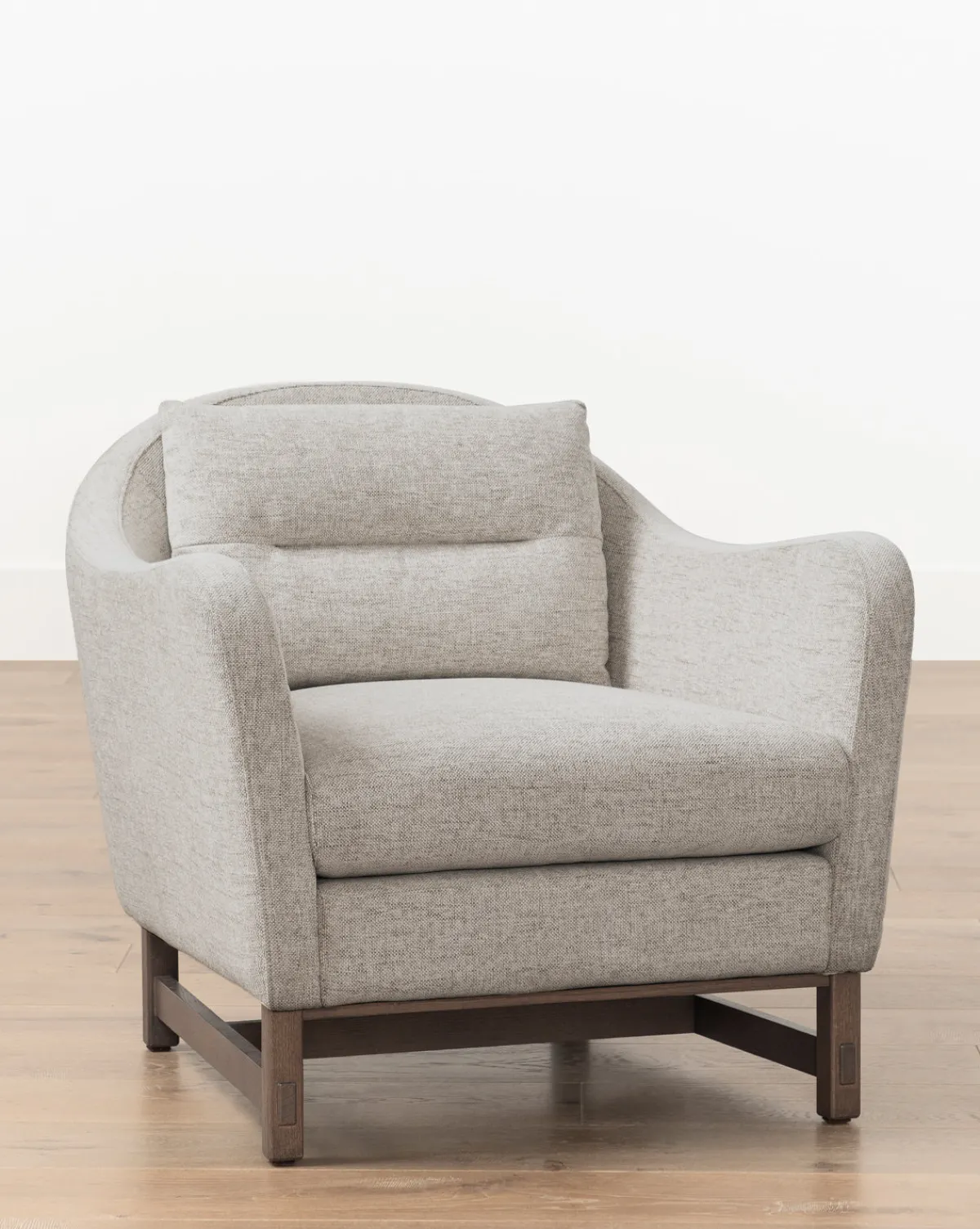 Commodore Lounge Chair|Makerspalm Clearance