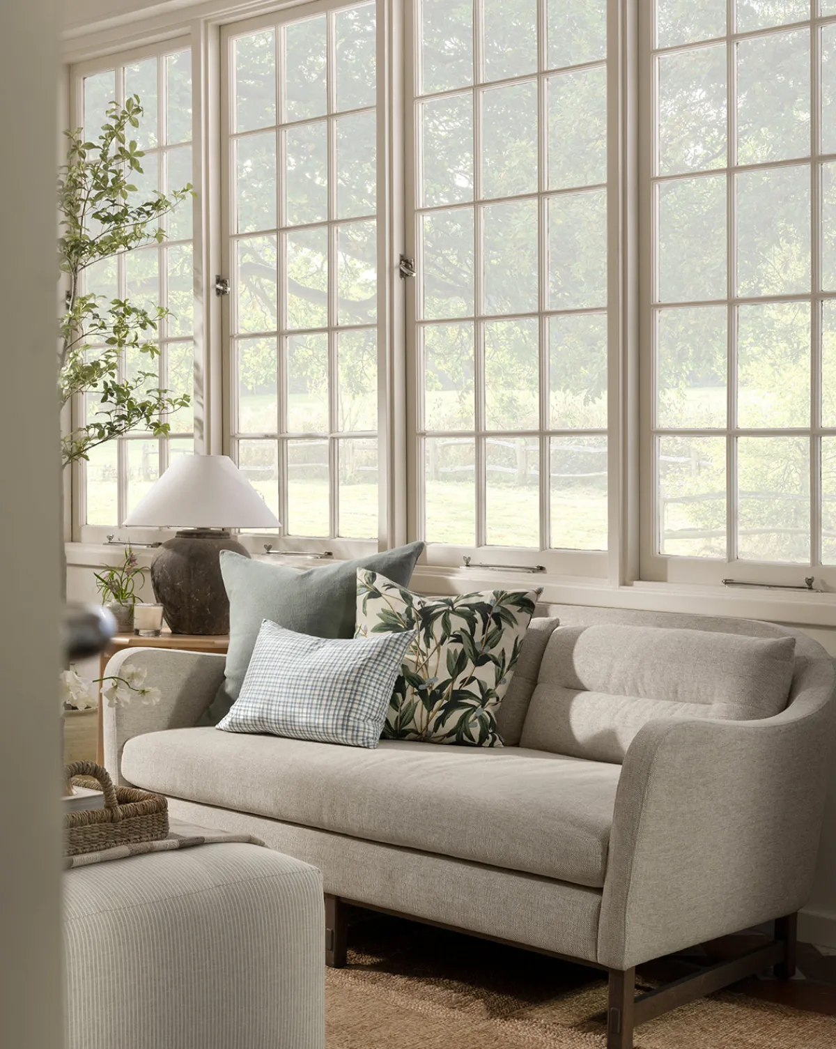 Commodore Settee 68"|Makerspalm