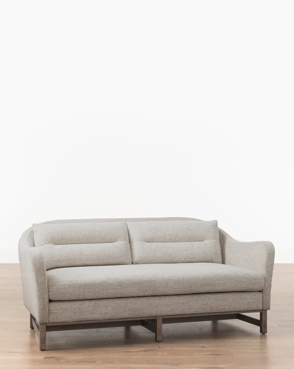 Commodore Settee 68"|Makerspalm