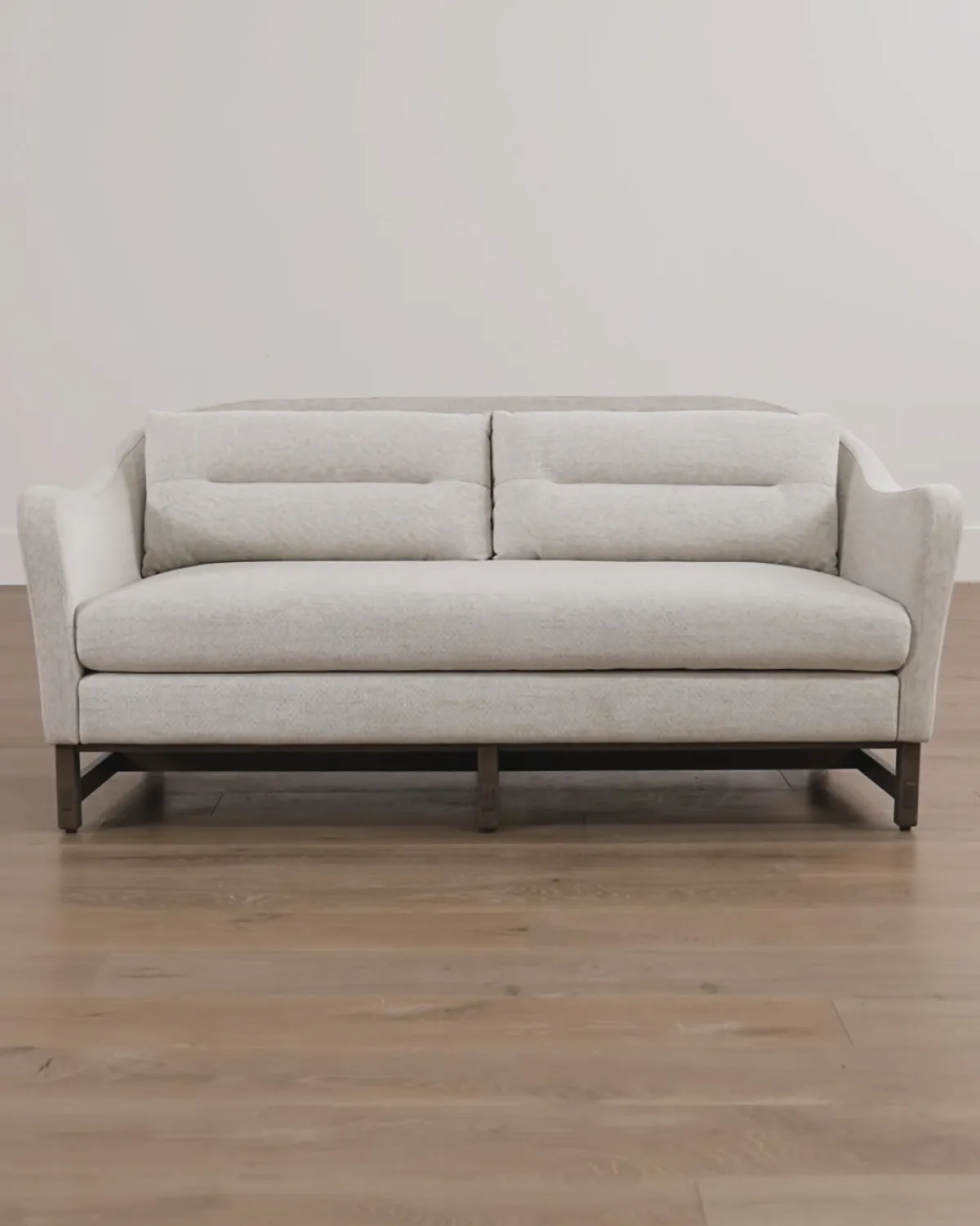 Commodore Settee 68"|Makerspalm