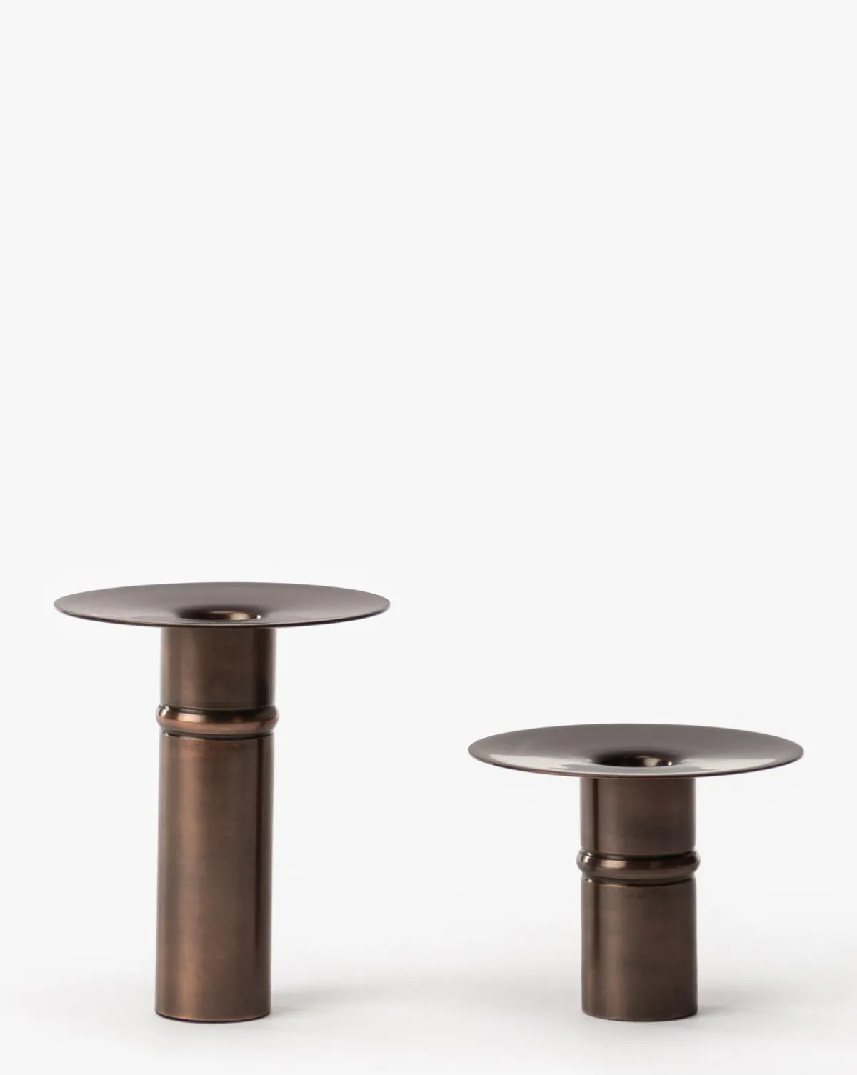 Courtland Taper Holder|Nawab Regency