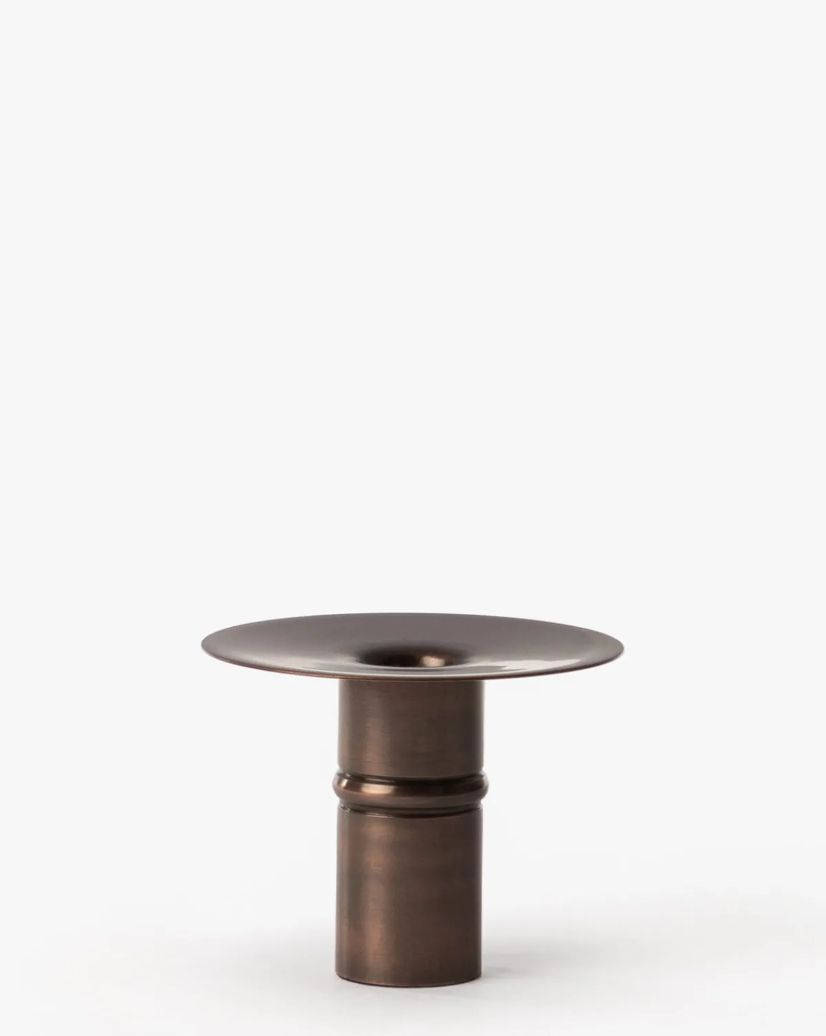 Courtland Taper Holder|Nawab Regency