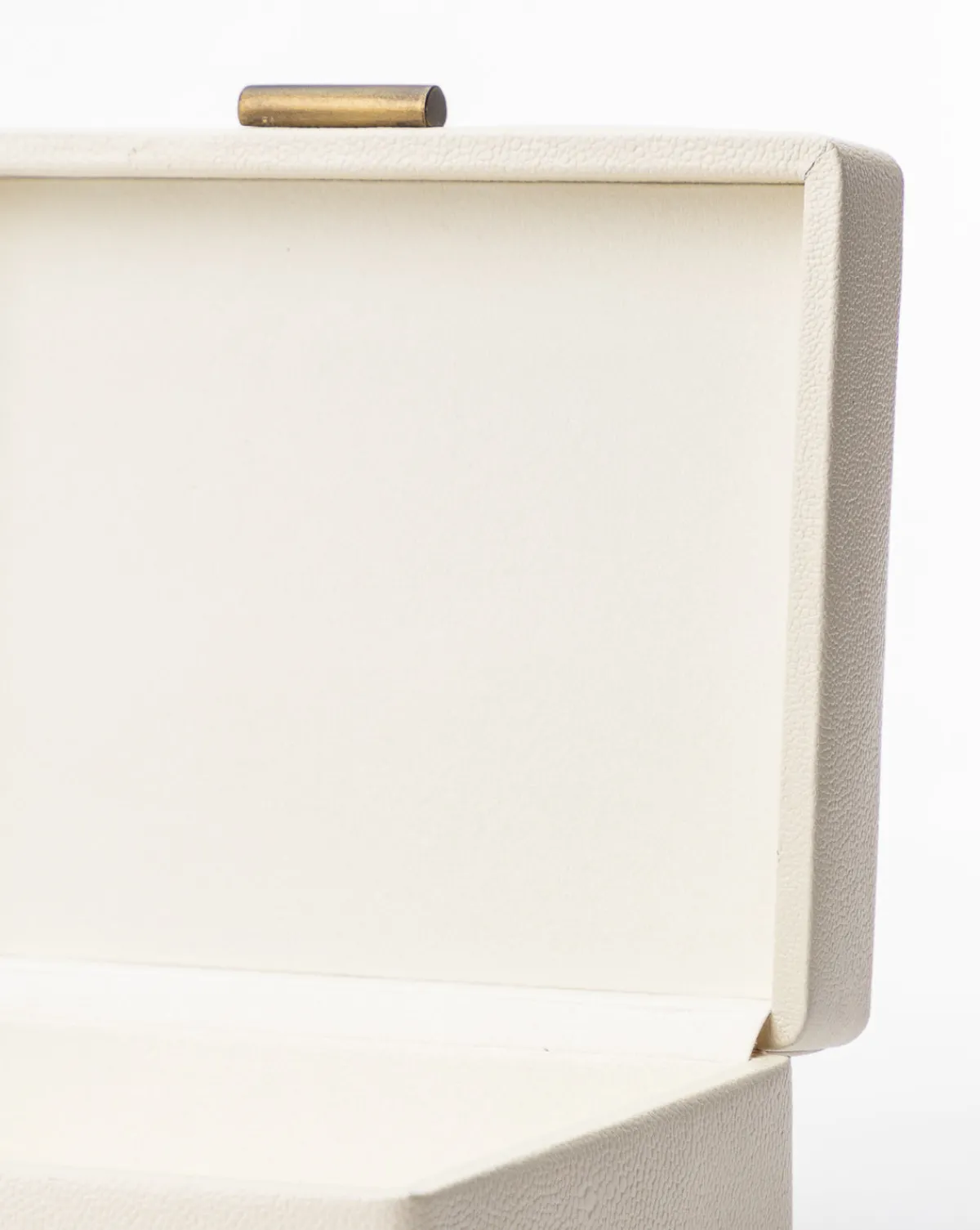 Cream Shagreen Box|Credence Clearance