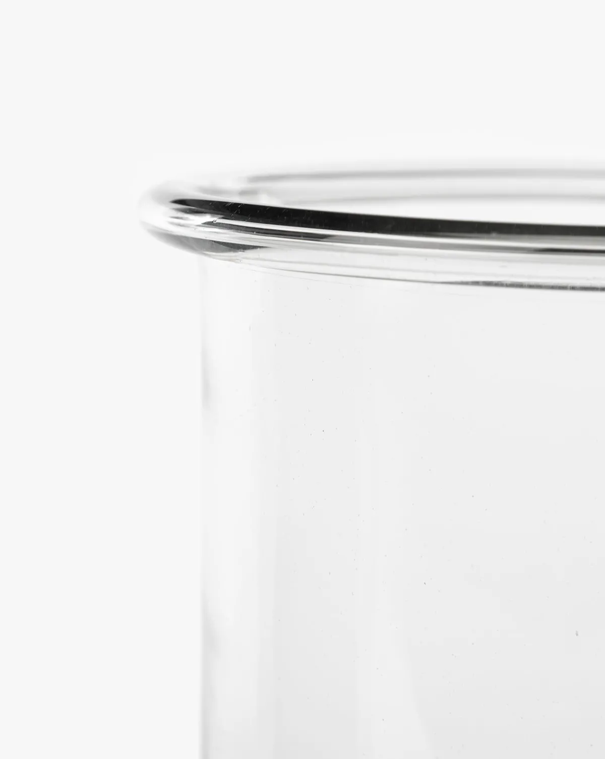 Cyrus Hurricane|Transparent Overseas New