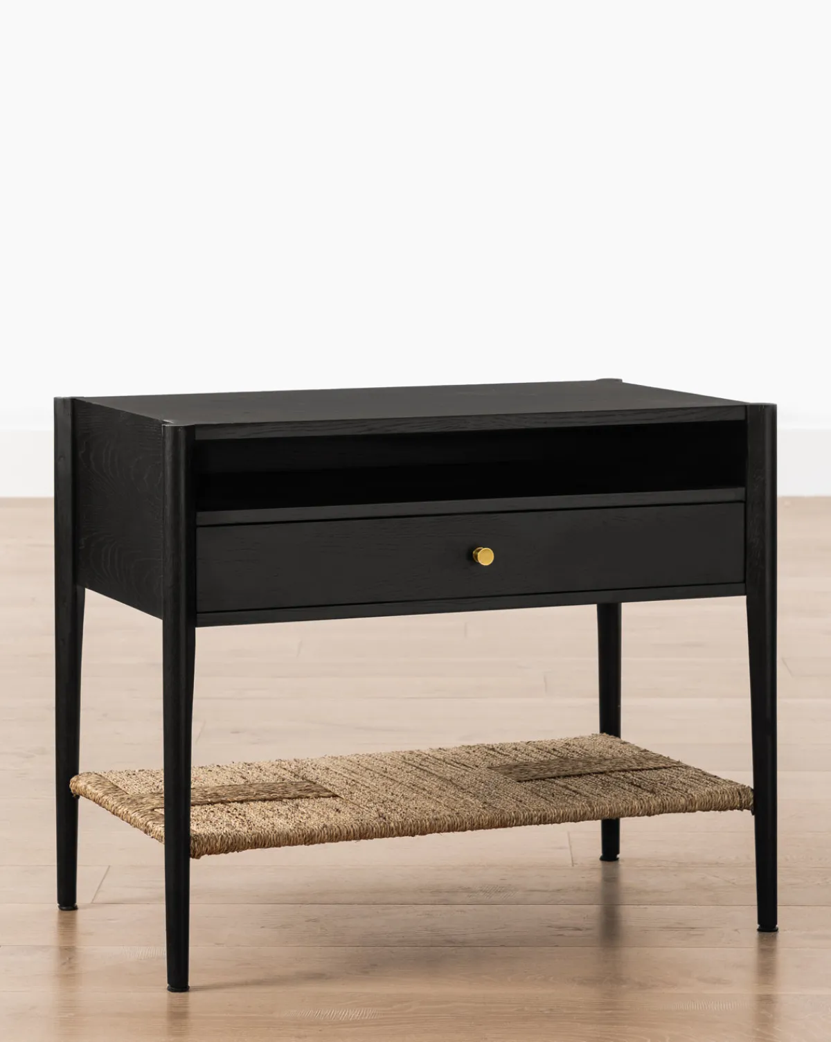 Dana Nightstand|Makerspalm Best