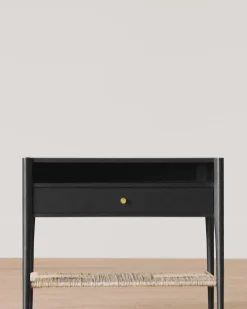 Dana Nightstand|Makerspalm Best