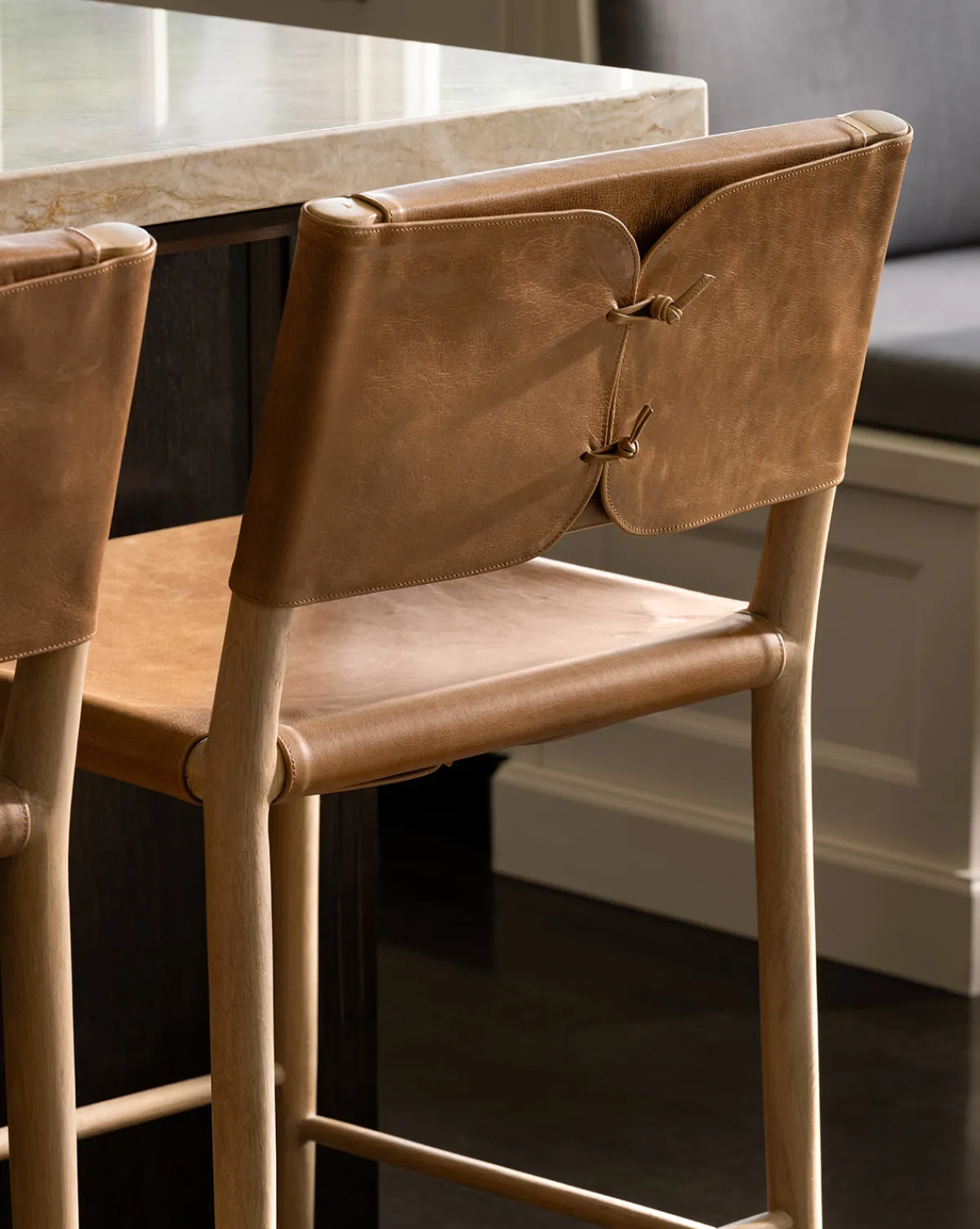 Danson Counter Stool|Credence Hot