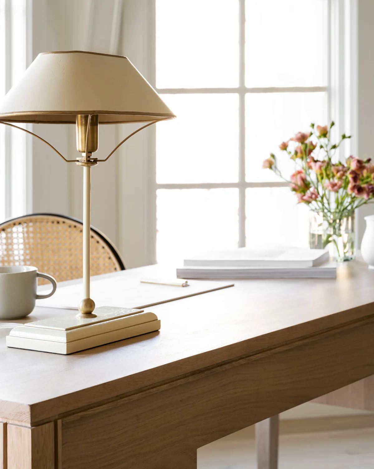 Daphne Table Lamp|Currey & Co. Discount