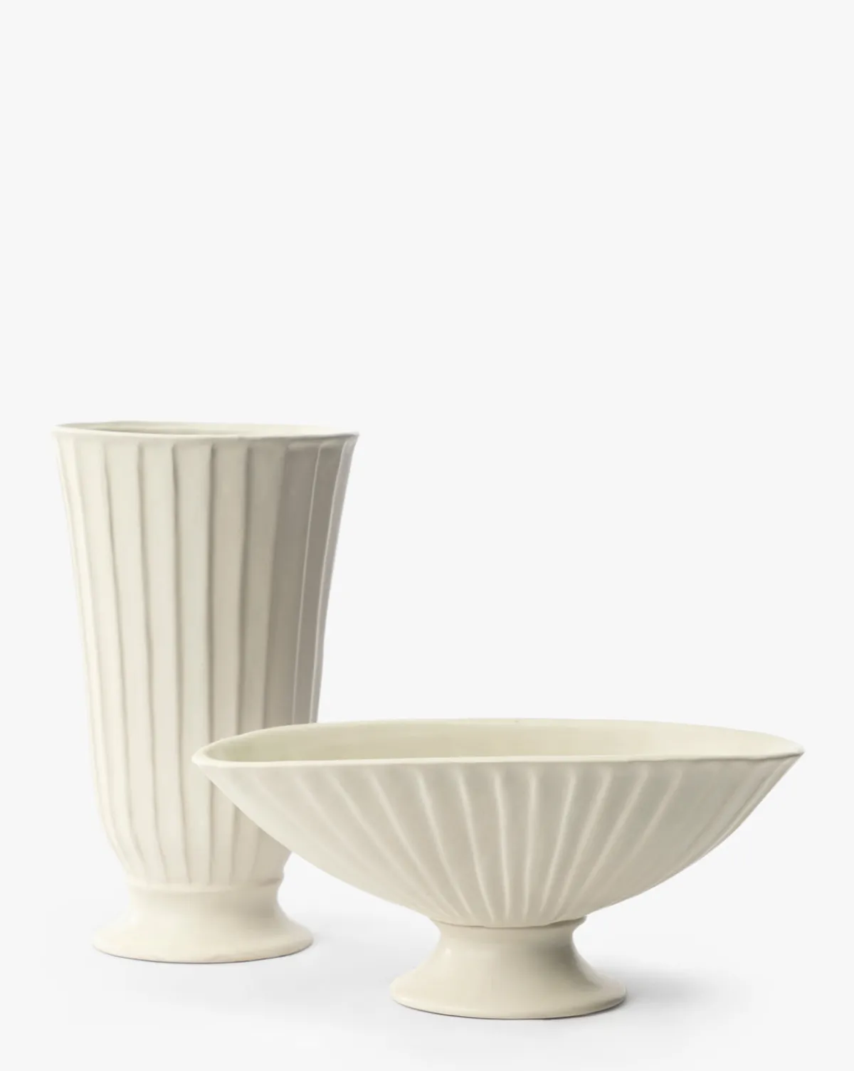 Delphi Footed Vase|Highland New