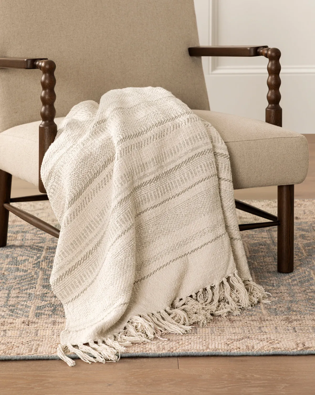 Donahue Striped Throw|ILA HOME FASHIONS Discount
