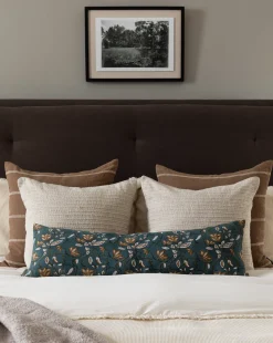 Eaton Pillow Cover|Narayan Industries Global Limited Best