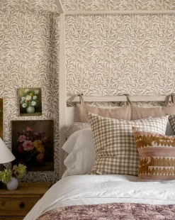 Edison Gingham Pillow Cover|Renuka Inc.