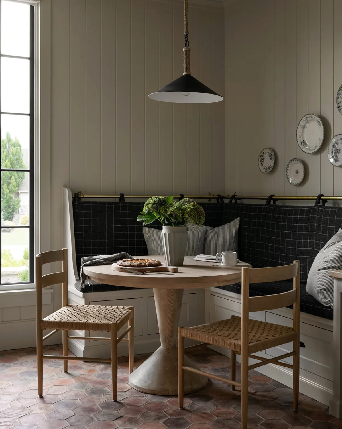 Eloise Woven Chair|Makerspalm Best