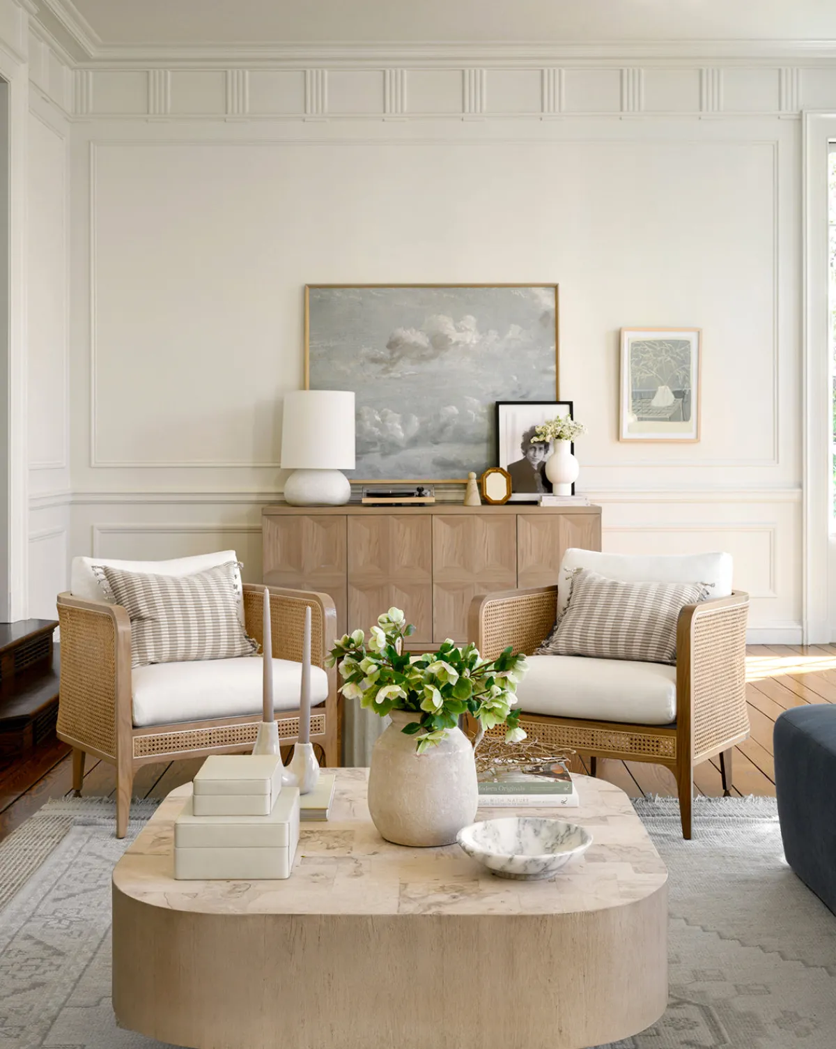 Elowyn Lounge Chair|Makerspalm Best