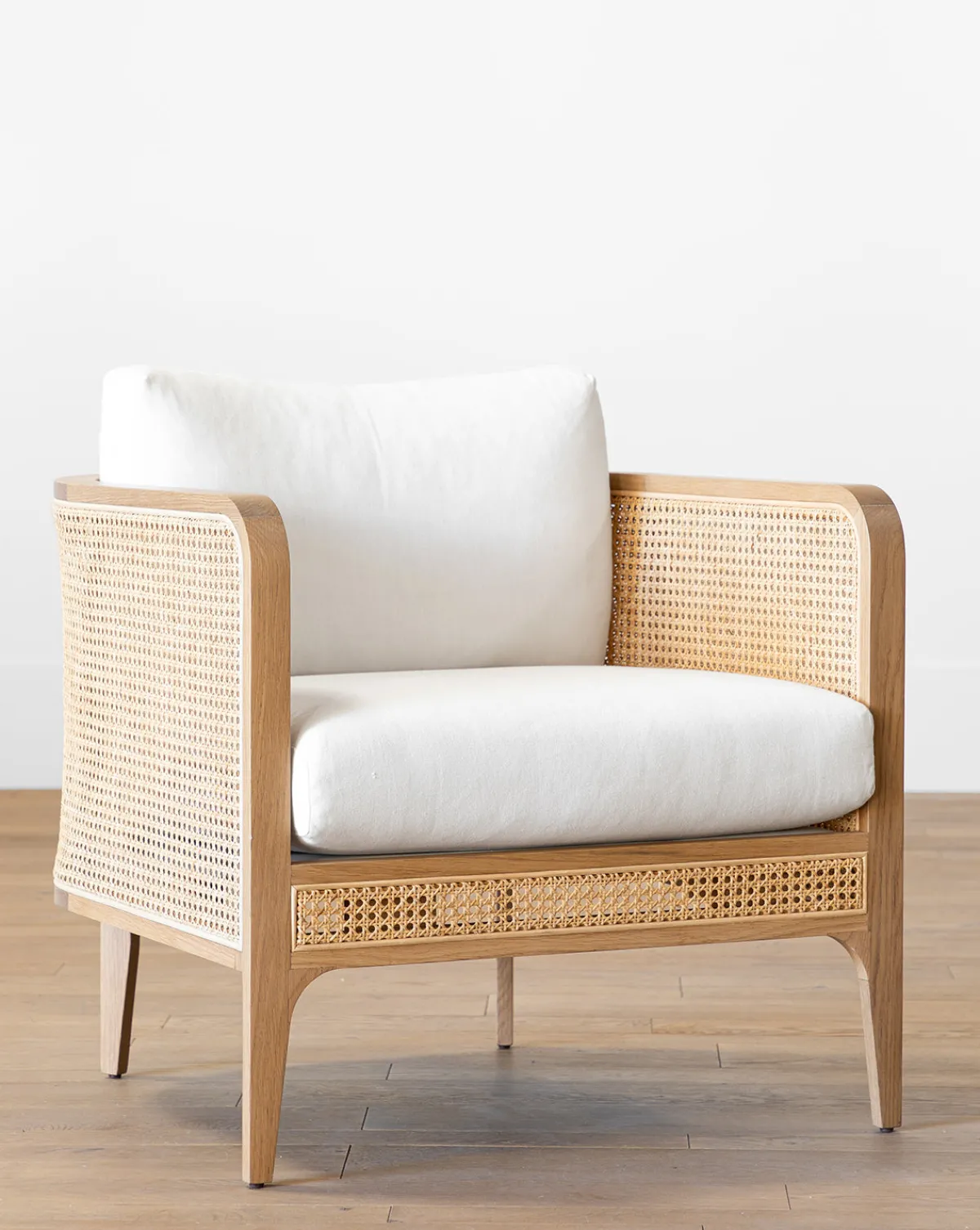 Elowyn Lounge Chair|Makerspalm Best