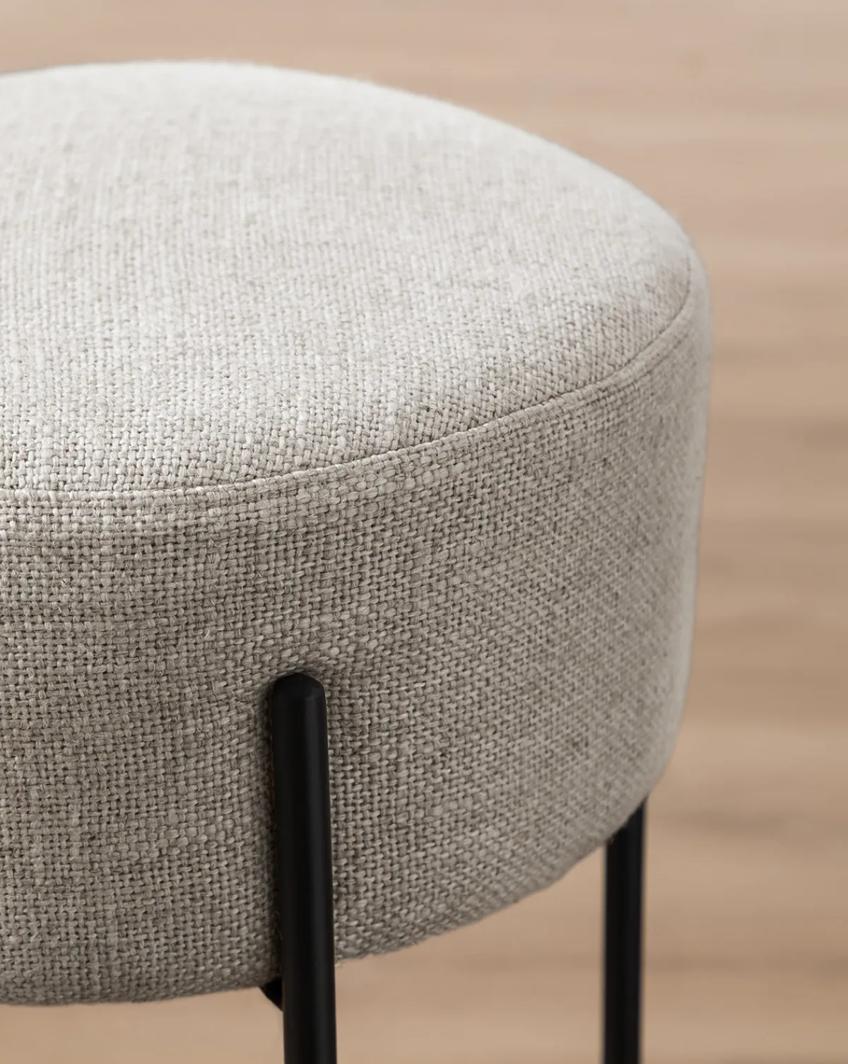 Evander Counter Stool|Makerspalm Best