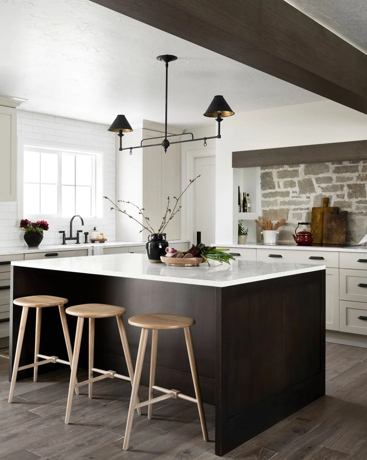 Fielder Counter Stool|Makerspalm New