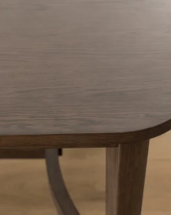 Gardiner Dining Table|Makerspalm Outlet