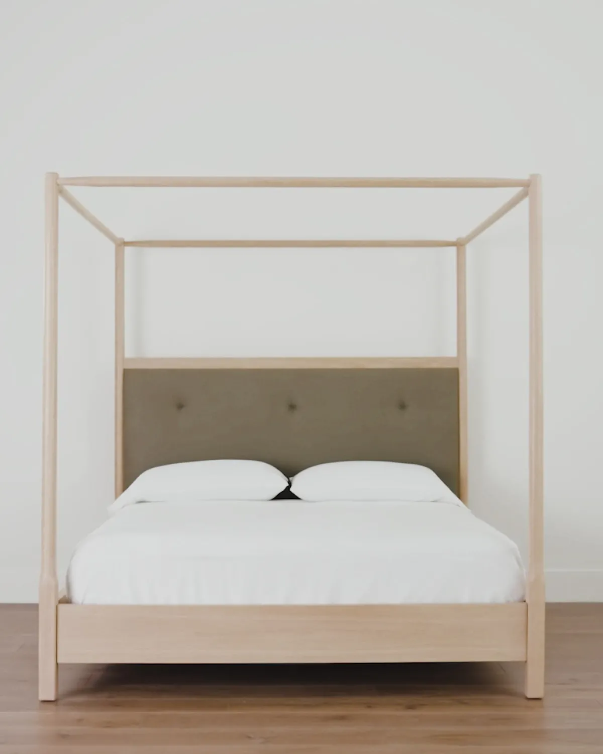 Gilmore Canopy Bed|Makerspalm Discount