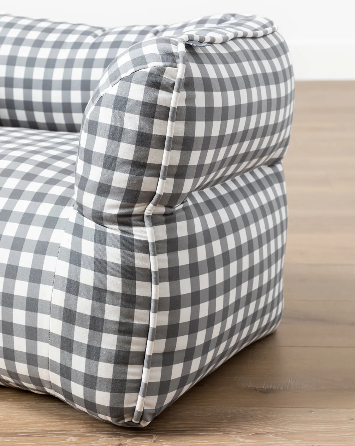 Gingham Kids Chair|VIDYA EXPORTS Online