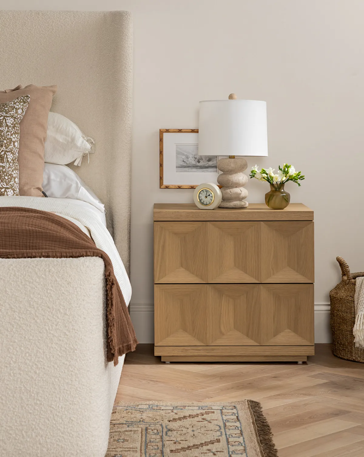 Girault Table Lamp|Currey & Co. Outlet