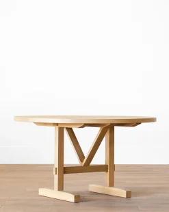 Giselle Round Table|Makerspalm Outlet