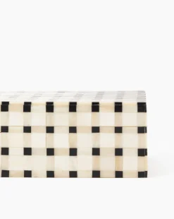 Grid Patterned Box|Arctal India International Clearance