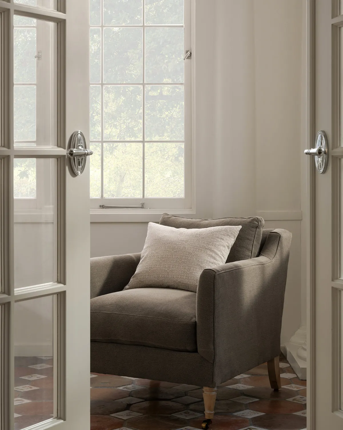 Haverford Upholstered Lounge Chair|Rowe Fine Furniture, Inc. Sale