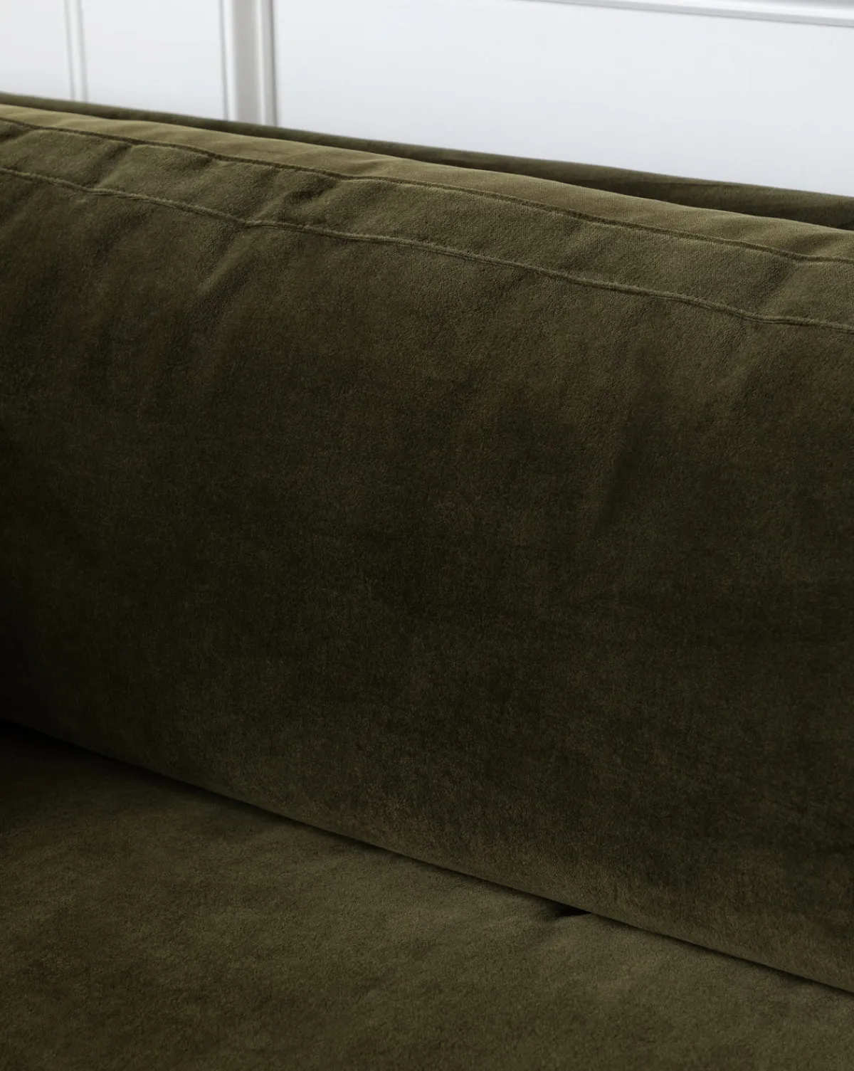 Haverford Upholstered Sofa 90"|Rowe Fine Furniture, Inc. Sale