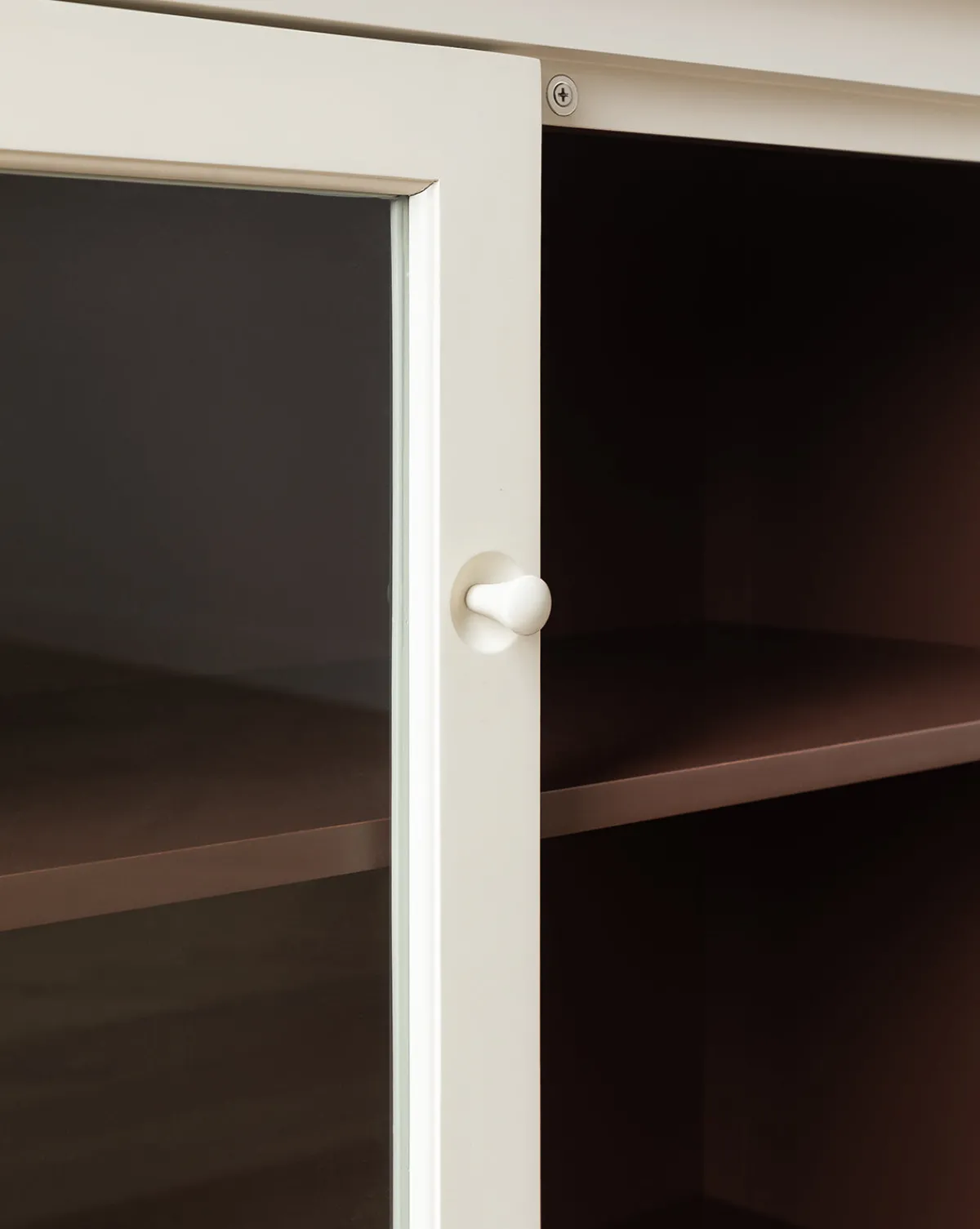 Highgate Cabinet|ROYAL FURNITURE TRADING & PRODUCTION CO., LTD Sale