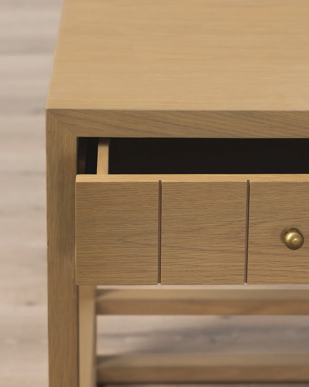 Huxton Desk|Makerspalm