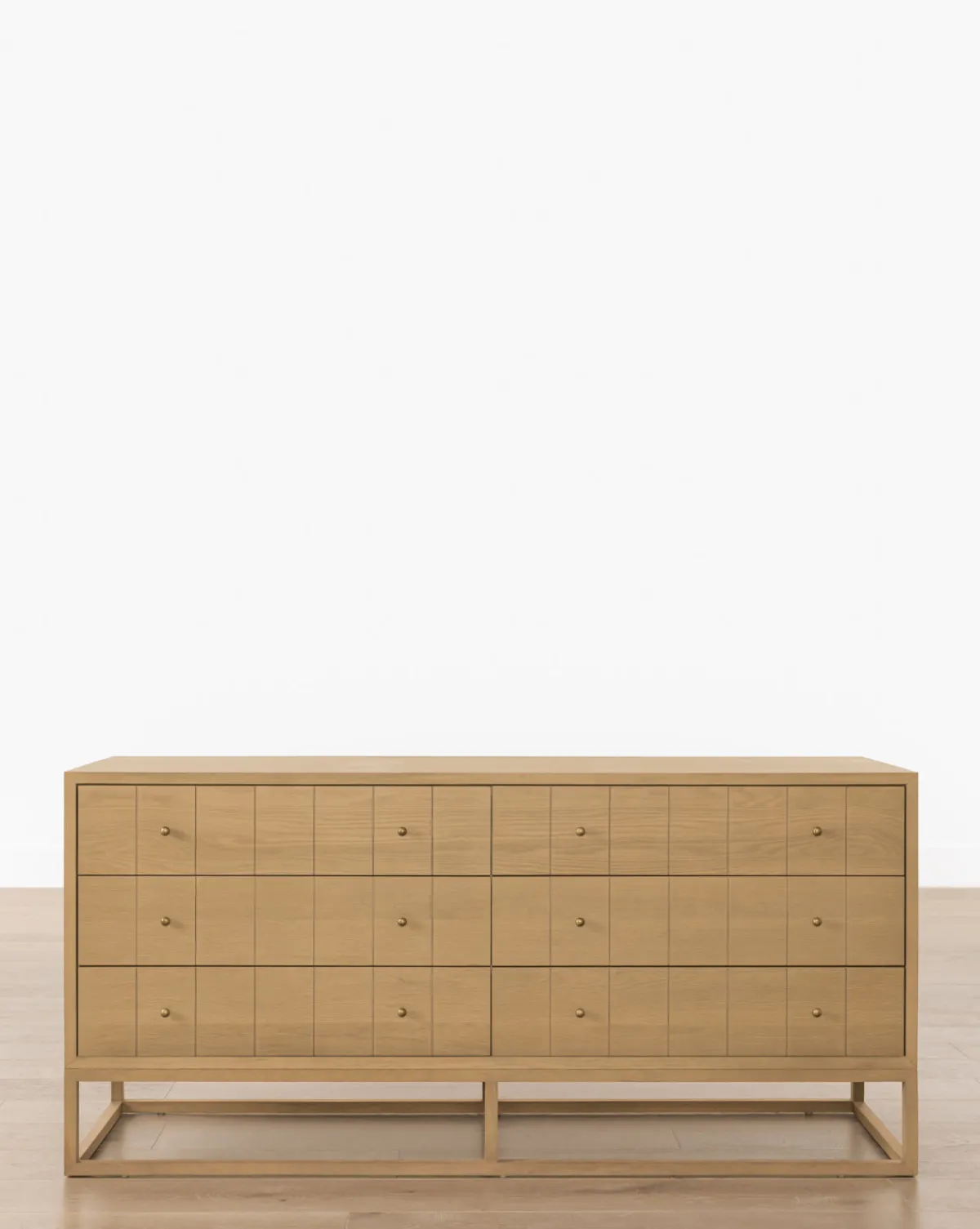 Huxton Dresser|Makerspalm Online